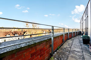 Balcony angle 1- click for photo gallery